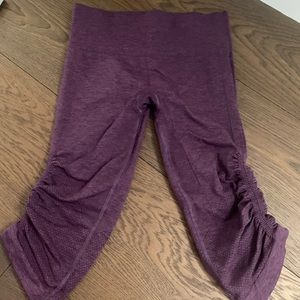 Lululemon crop leggings